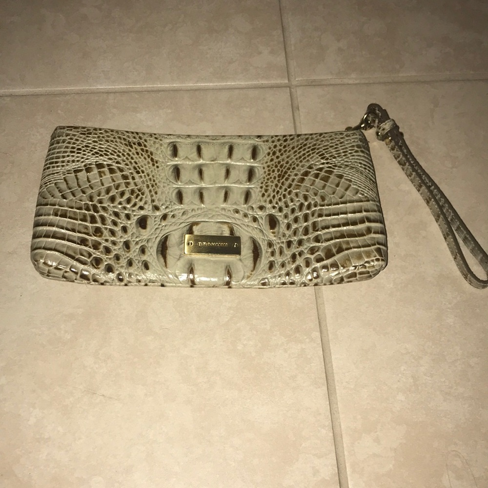 Brahmin clutch